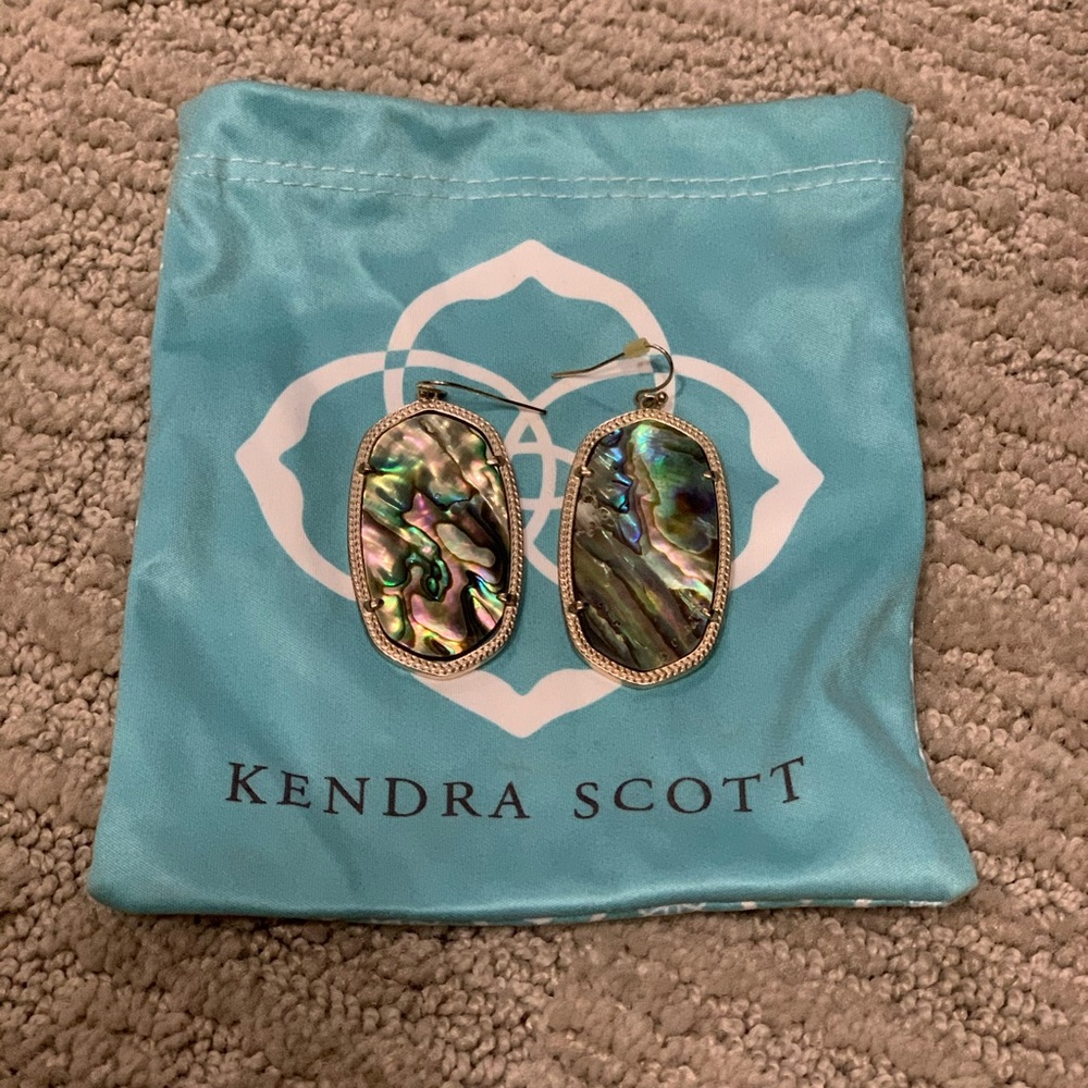 Kendra Scott Danielle Style Earrings